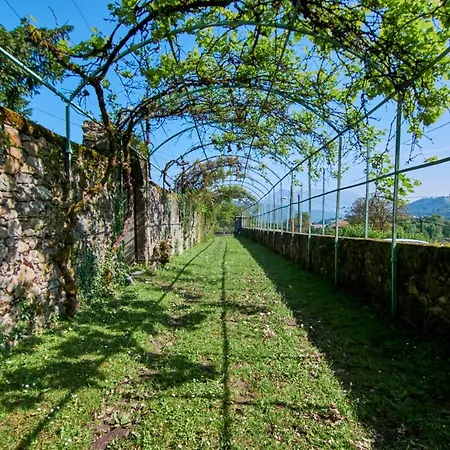 Chateau D'escart 빌라